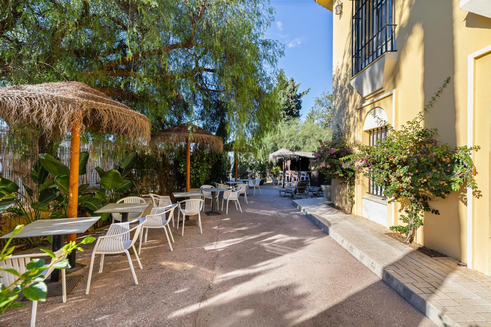 12P Villa Private Pool 5 Bathrooms 150M To Beach And Walking To La Cala De Mijas - Malaga — Photos 2